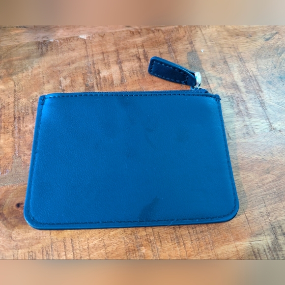 ANA First Class Amenity Kit / Pouch by ETTINGER LONDON (Navy) - Picture 4 of 9